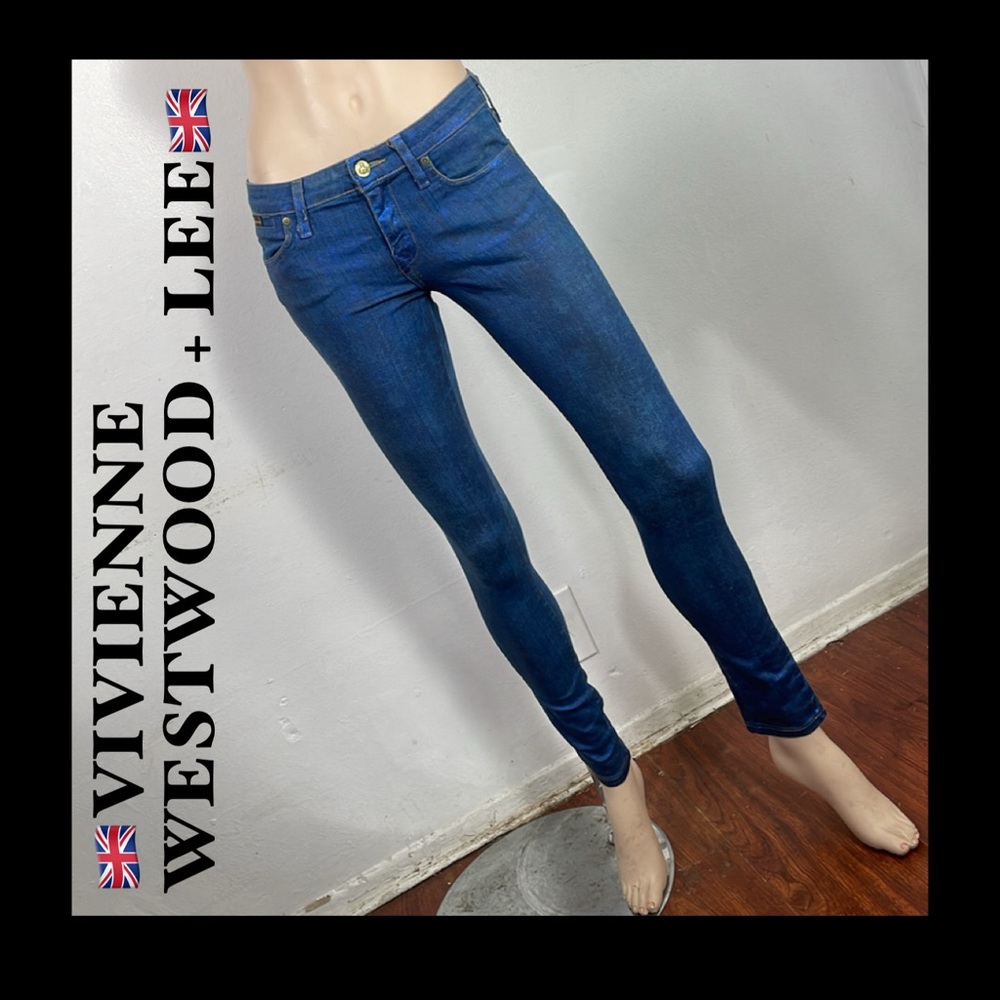 VIVIENNE WESTWOOD ANGLOMANIA & LEE JEANS